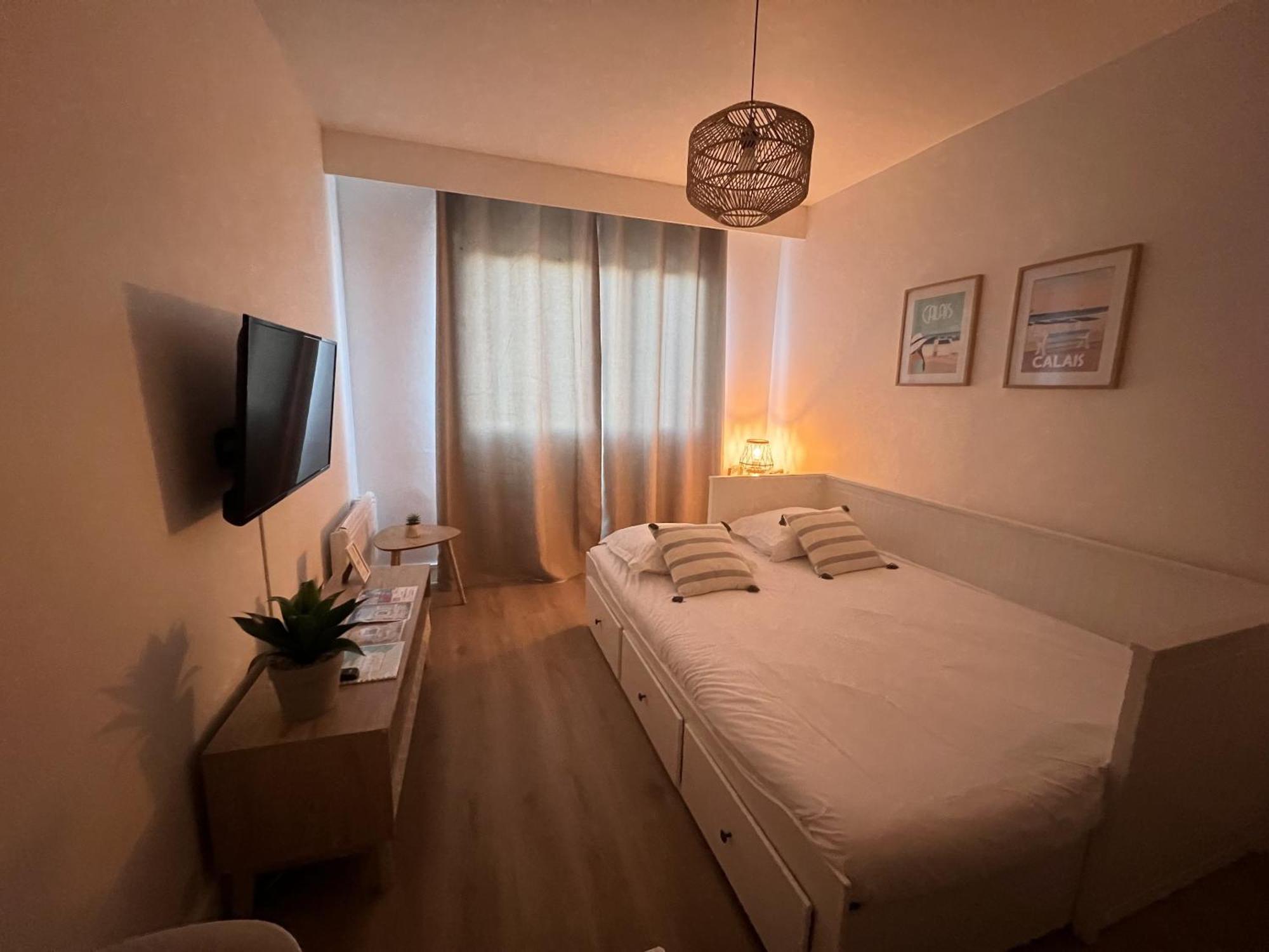 L'Escapade, Studio Avec Vue Mer Calais Dış mekan fotoğraf